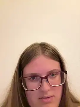 Stripchat Live Sex Cam of CurvyPaar2