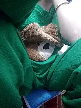 Stripchat Live Sex Cam of Haralushiaaa