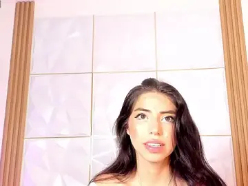 Stripchat Free Live Porn of natalie_jaensen