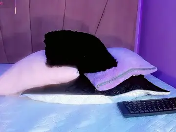 Stripchat Adult Webcam of ValeriaAguilar