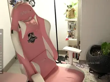 Stripchat Private Sex Chat of tatiana__cortes18