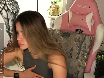 Stripchat Watch Live Sex Cams of tatiana__cortes18