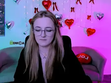 Stripchat Free Porn Cam of luna_berryy