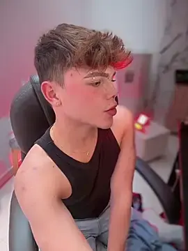 Stripchat Best live sex cam show of PRINCE_STEV