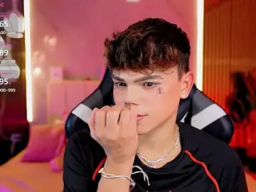 Stripchat Best live sex cam show of PRINCE_STEV