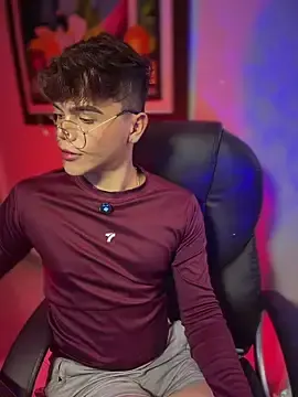 Stripchat Free Live Porn of PRINCE_STEV