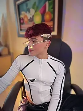 Stripchat Free Porn Cam of PRINCE_STEV