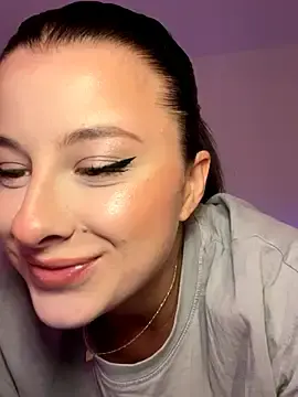 Stripchat Free Live Porn of Mia-Minou