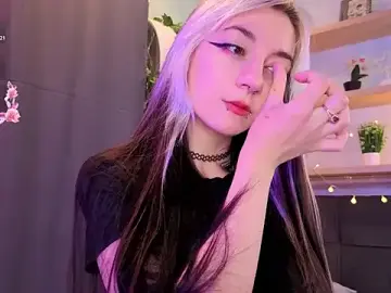 Stripchat Adult Webcam of TristaRoht