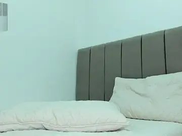 Stripchat Live Sex of soyamandaa_