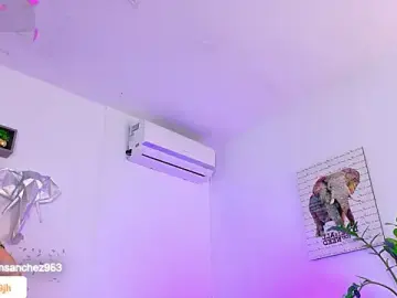 Stripchat Free Porn Cam of JordanSmiith_