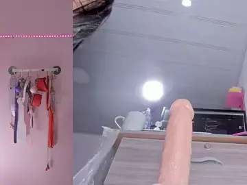 Stripchat Best Webcam of emily_foxxxii