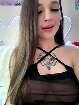 Stripchat Free Live Porn of Arya_Black