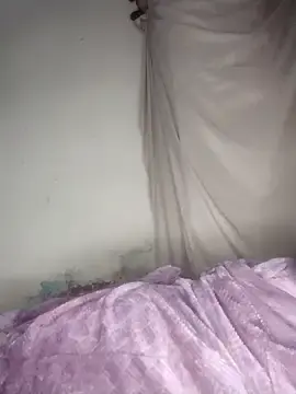 Stripchat Nude Webcam of yaraa49