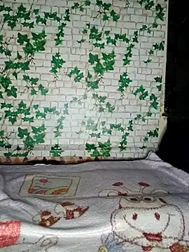 Stripchat Live Sex of yaraa49