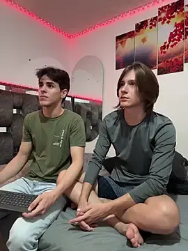 Stripchat Free Porn Cam of Alex_and_Fabian