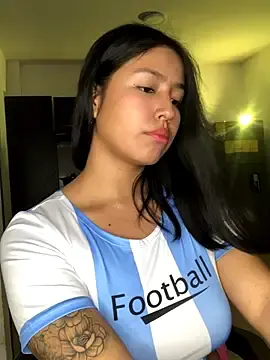 Stripchat Best live sex cam show of EmmaRossem