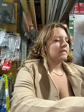 Stripchat Best Webcam of MADAME-ARLETTE