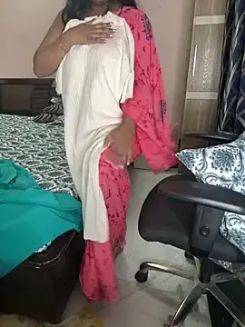 Stripchat Free Porn Cam of Sexy_Evelynn