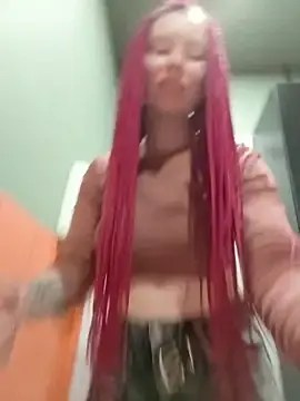 Stripchat Sex Cam of Frost_foxy