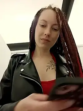 Stripchat Live Sex Cam of Frost_foxy