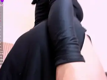 Stripchat Sex Cam of Layla_arabelle