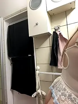 Stripchat Best Webcam of LittleChaosQueen