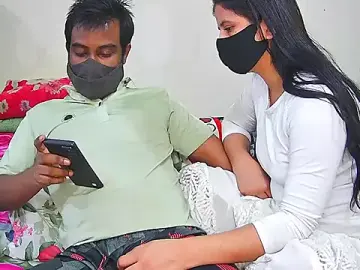 Stripchat Sex Cam of Younger_Couples