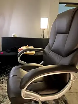 Stripchat Free Porn Cam of aly_golden_