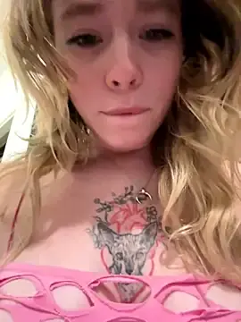 Stripchat Free Porn Cam of Mimiumuy