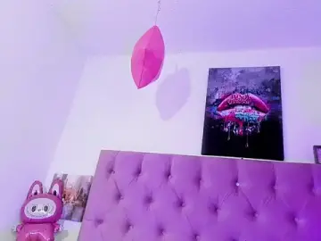 Stripchat Free Porn Cam of Aily_star