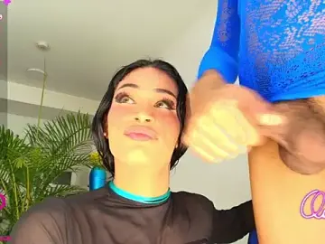 Stripchat Adult Video Chat of Bigdickgirls_02