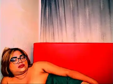 Stripchat Live Porn of Indian_Lola00