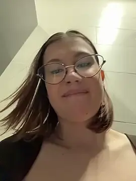 Stripchat Live Sex Cam of RinaCat