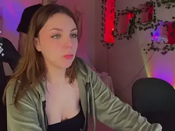 Stripchat Adult Webcams of RobertAndLinela