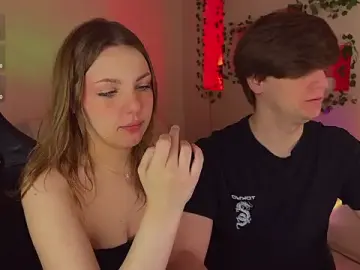 Stripchat Adult Webcams of RobertAndLinela