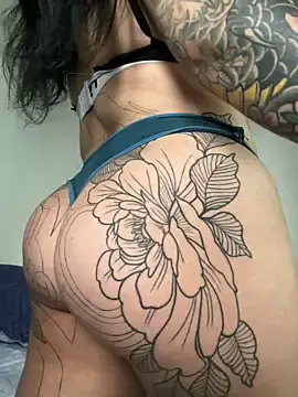 Stripchat Live Sex Cam of aliensexy