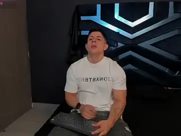 Stripchat Adult Webcams of Johan_Williams_07