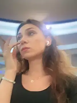 Stripchat Sex Cam of QuitieLia
