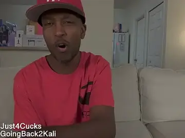 Stripchat Sex Cam of boomboomr00m