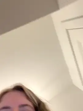 Stripchat Private Sex Chat of Holly-Glamour