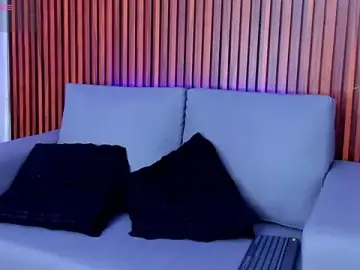 Stripchat Nude Webcam of Alex_cute77