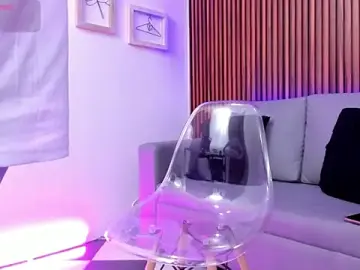 Stripchat Watch Live Sex Cams of Alex_cute77