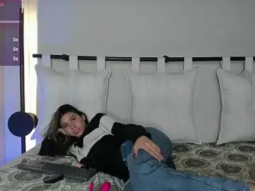 Stripchat Sex Cam of Rachell_criss