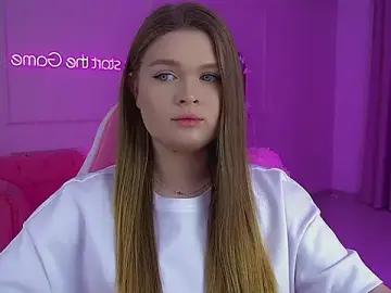 Stripchat Live Sex Cam of CrystalLyons