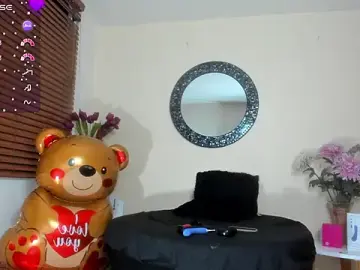 Stripchat Watch Live Sex Cams of NicoleSantana