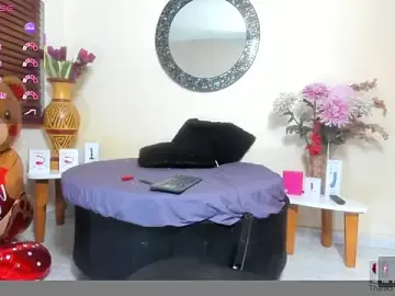 Stripchat Nude Webcam of NicoleSantana