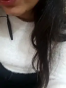 Stripchat Best Webcam of CuteSarikaLIVE