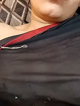 Stripchat Watch Live Sex Cams of CuteSarikaLIVE