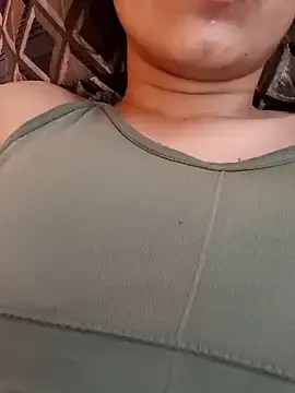 Stripchat Free Live Porn of CuteSarikaLIVE